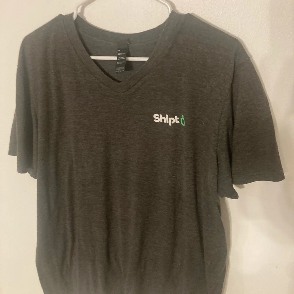 Shipt Shopper gear. 7 T-shirts. 6 of them are size XL & 1 of them is size L